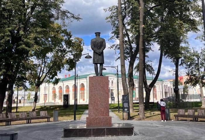 Молодёжный квартирник проведут в Серпухове в сквере у Столыпина