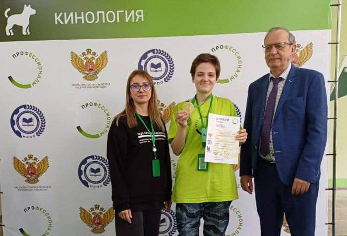 В области обучения на кинологов Серпухову равных нет