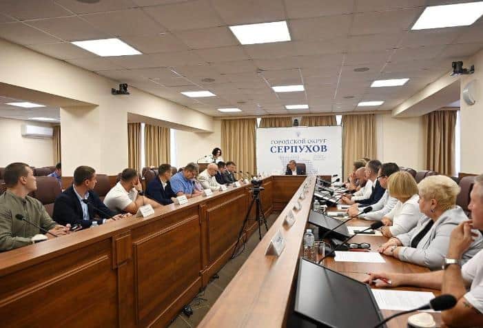 Депутаты Серпухова одобрили создание промышленной ОЭЗ и пополнение библиотек