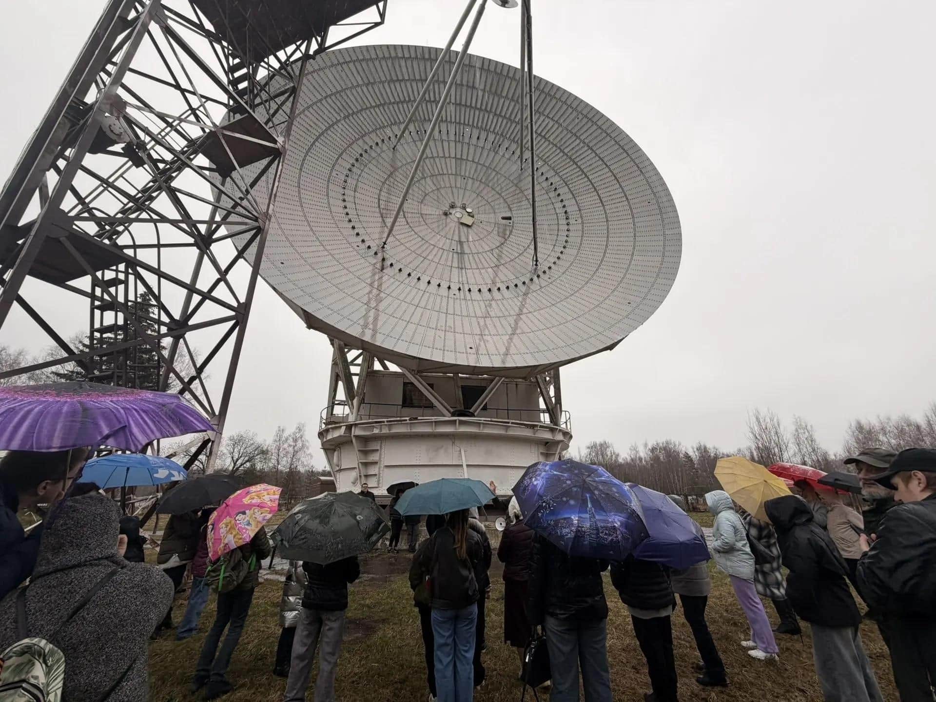В Пущино семьи участников СВО посетили радиоастрономическую обсерватори