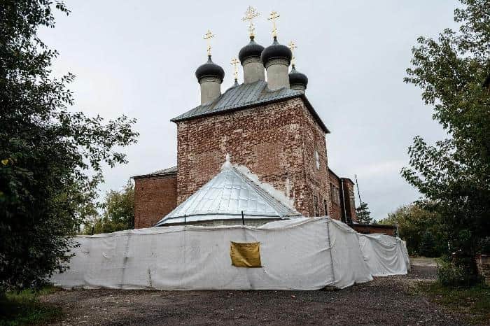 В Серпухове реставрируют Казанский храм