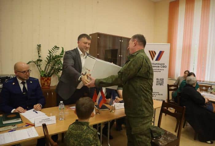 «Профессор» из Серпухова получил инструменты для фронта