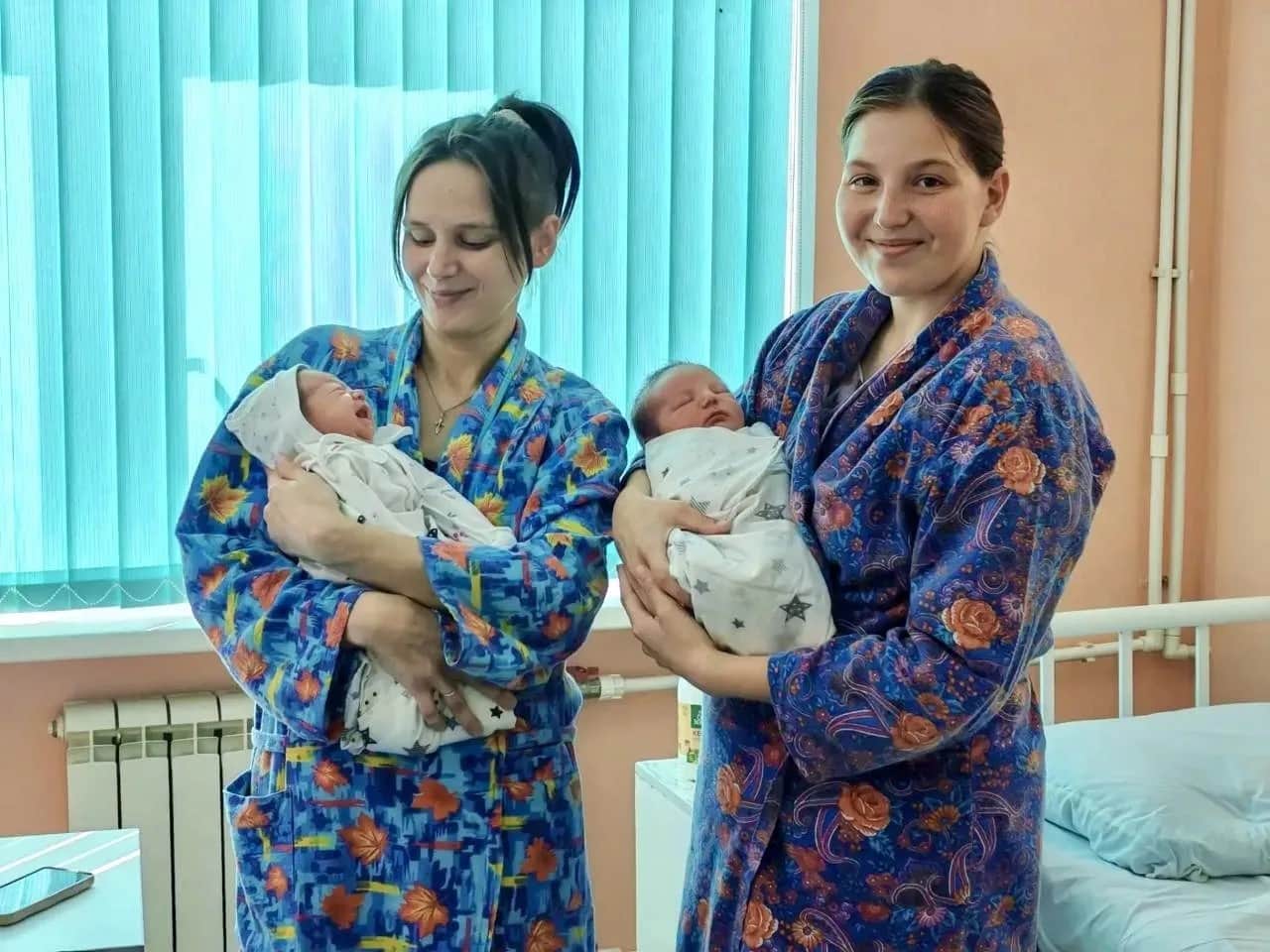 Две сестры родили в один день в Серпуховском роддоме