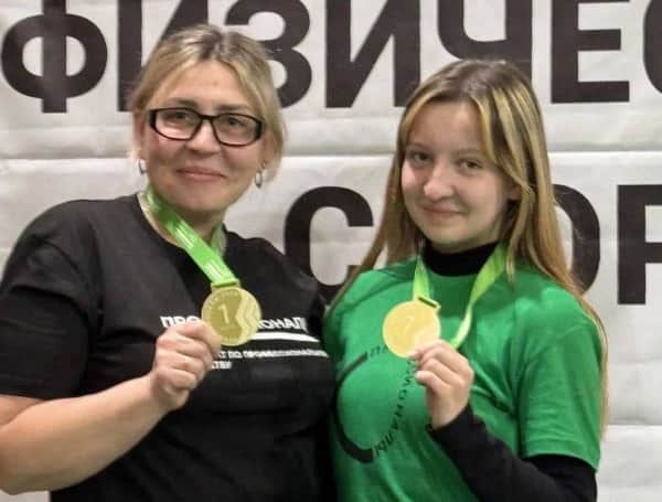 Студентки из Серпухова взяли золото и бронзу на чемпионате по фитнесу