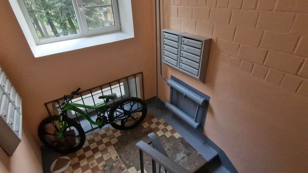 В подъездах Серпухова расклеят QR-коды с графиком отопления