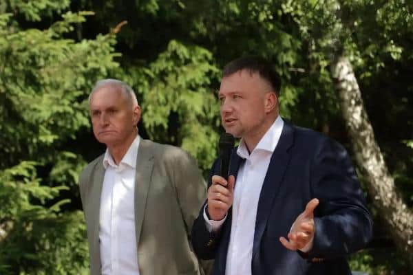 Глава Серпухова поздравил сотрудников научного центра микробиологии с Днём медика