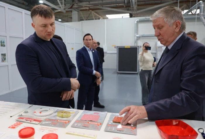 Врип главы Серпухова посетил Институт инженерной физики