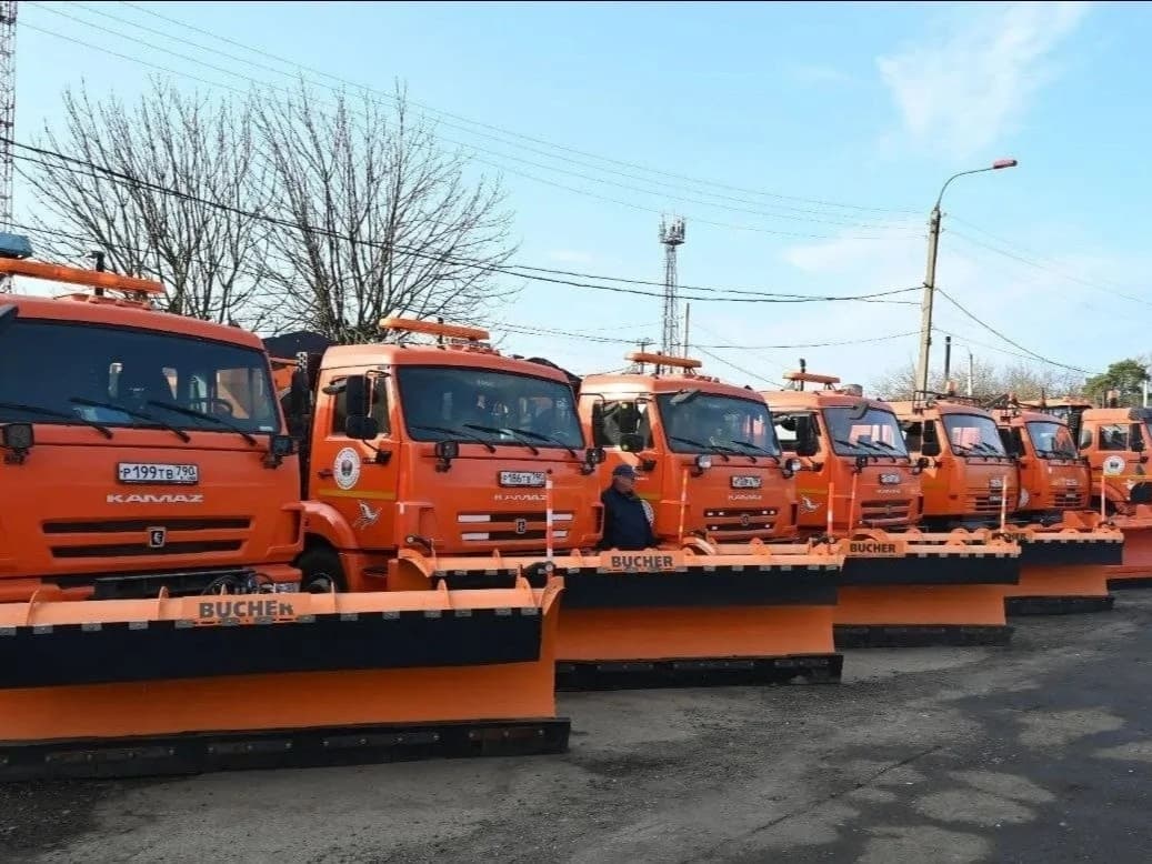 В Серпухове технику готовят к зиме, все 120 единиц