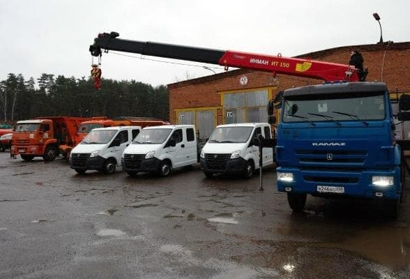 Манипулятор и три «Газели» усилят коммунальные службы в Серпухове