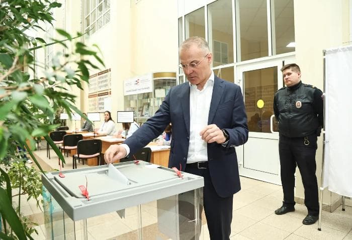 Александр Коган проголосовал на выборах