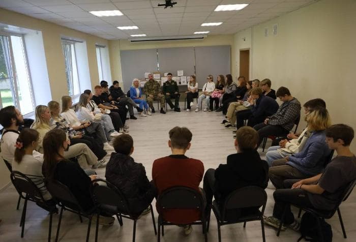В Серпухове провели урок мужества для ребят из летнего трудового лагеря