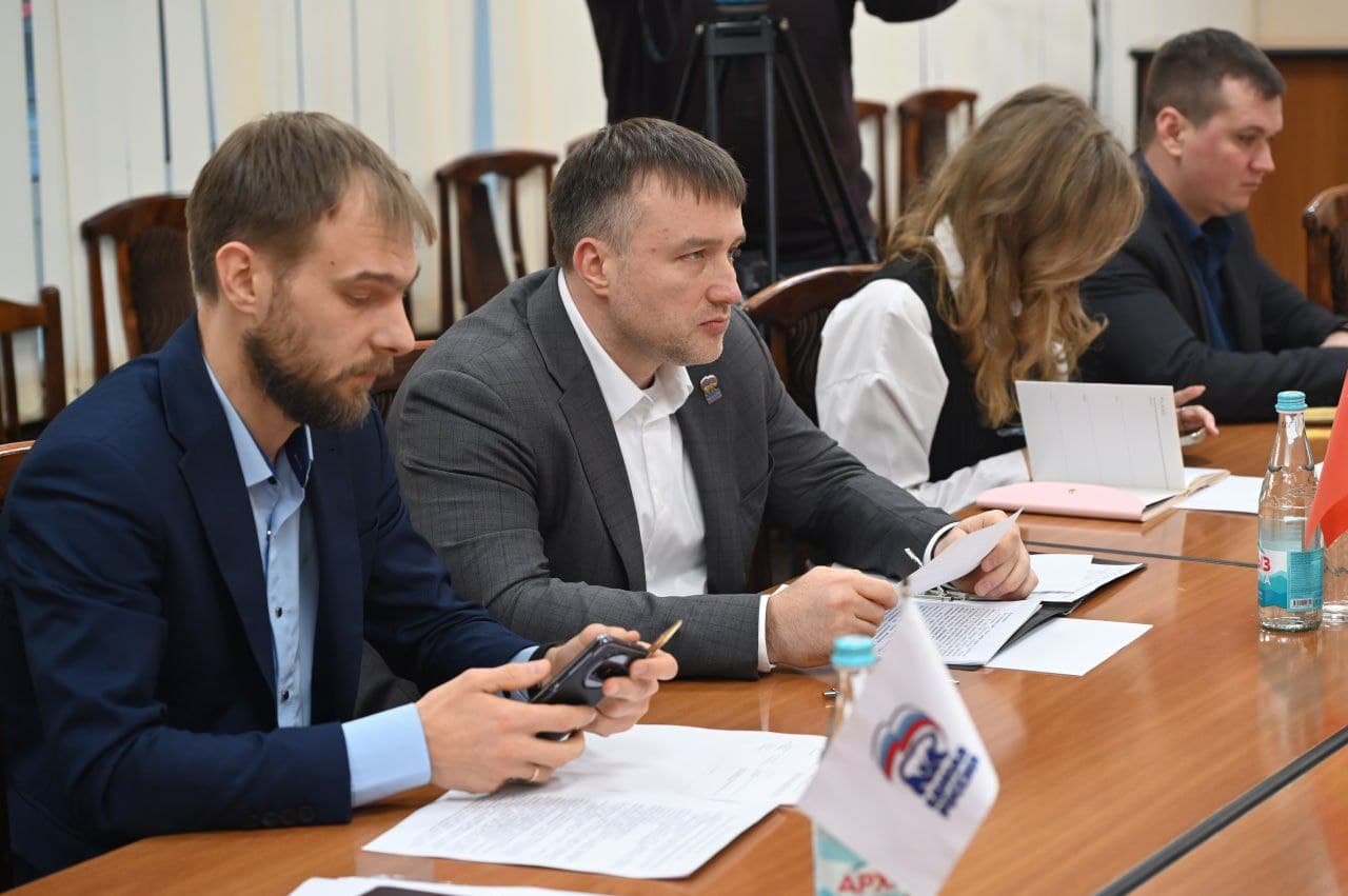 Глава Серпухова Алексей Шимко провел личный прием граждан, как секретарь местного отделения партии «Единая Россия»