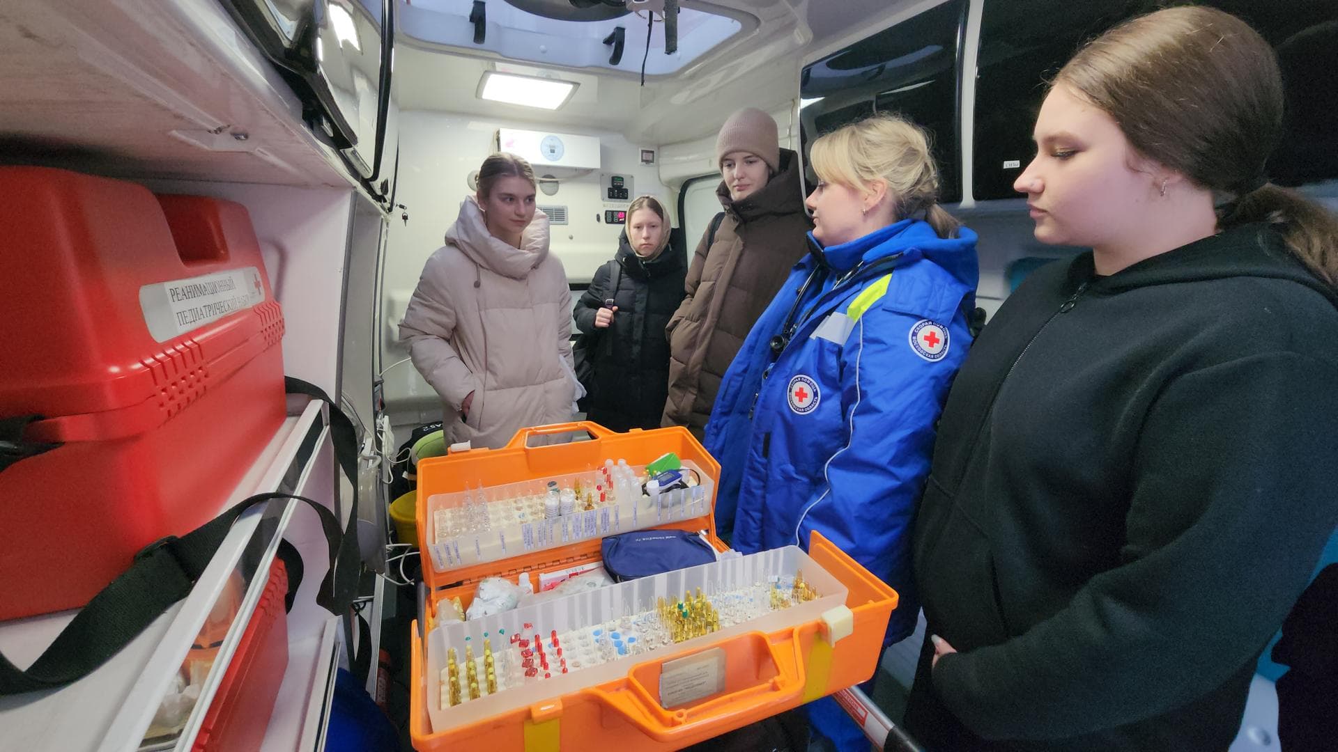 Молодые медики Серпухова выбирают службу на скорой помощи