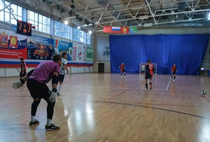 Пожарные всей страны сыграли в футбол в Противно