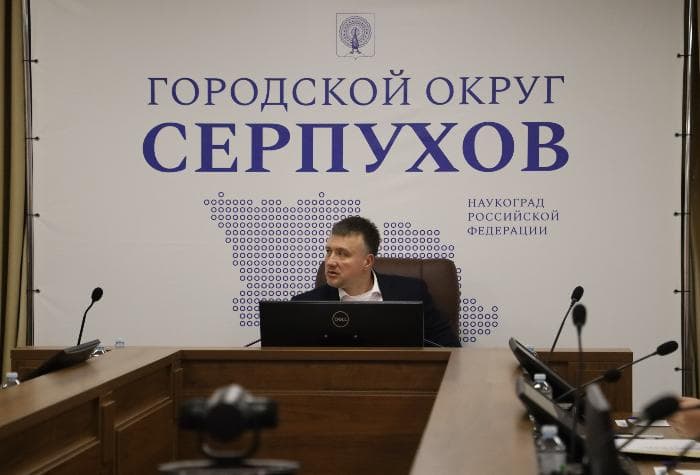 Шимко: В Серпухове за неделю заделают 145 ям на 21 улице