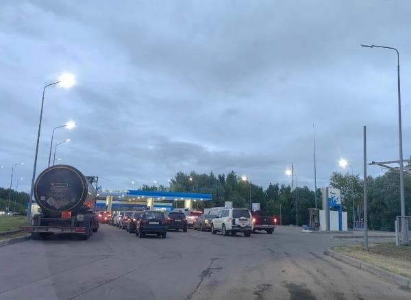 Бензин в Серпухове бьёт по карману: цены подскочили до 100 рублей