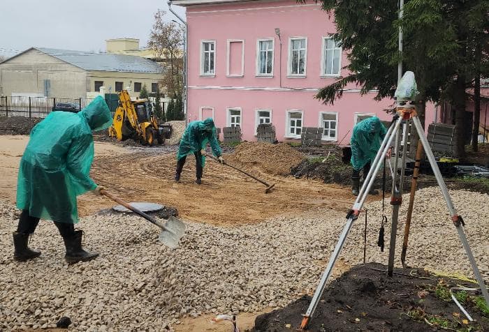 Новый спорткомплекс для детей с ОВЗ строят в Серпухове на базе школы №8