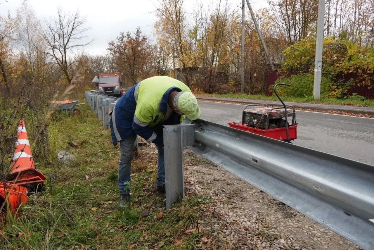 Опасные участки дорог Серпухова огородят до конца октября
