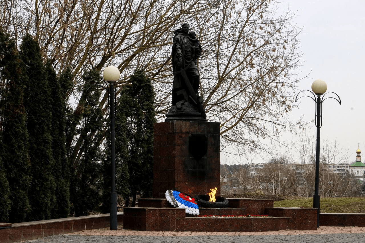 Вечные огни как символ памяти в нашем городе
