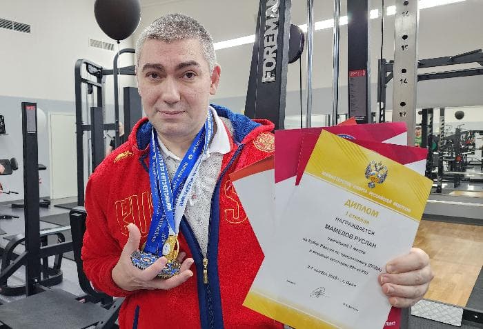 Протвинец Руслан Мамедов вернулся в сборную области и взял два золота