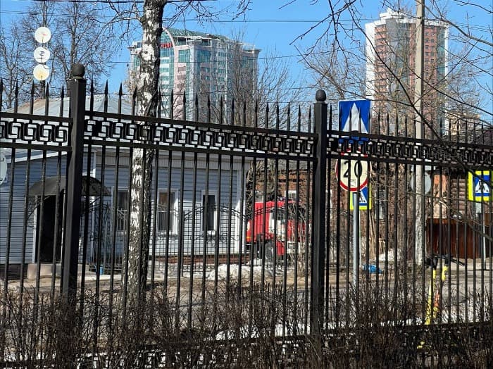 В Серпухове готовятся к летнему сезону в парках