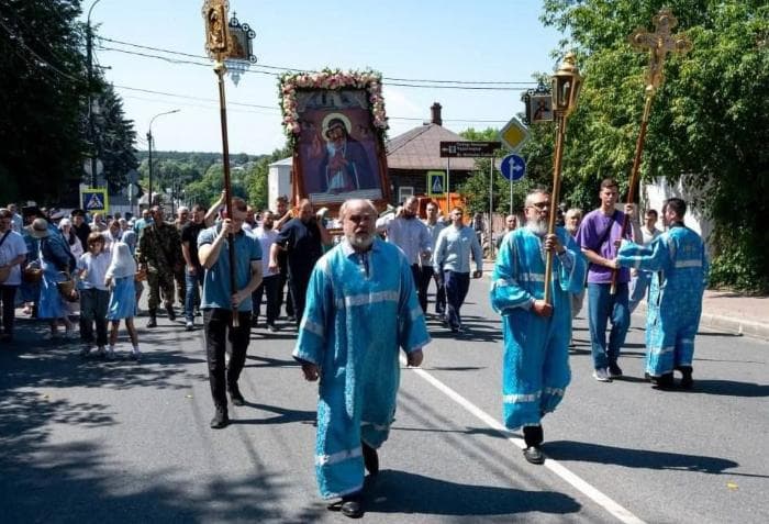 В Серпухове 23 августа из-за крестного хода ограничат движение у Соборной горы