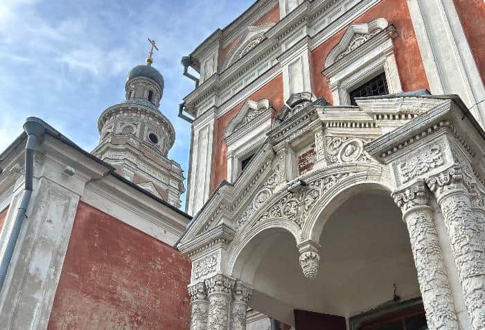 В Серпухове ради редкой иконы открыли храм, который обычно закрыт почти всегда