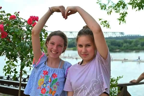 Серпухов отметил День России пляжным футболом и концертами в парках