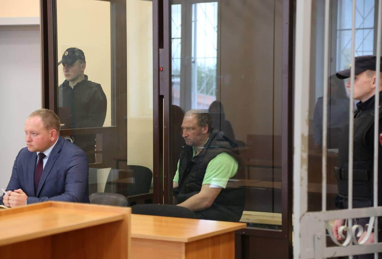 Серпуховский суд ограничил свободу мужчины, напавшего на волонтёрский центр СВО