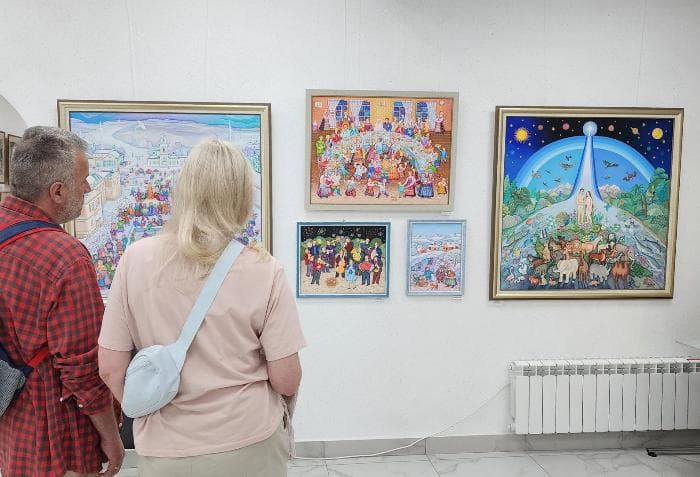 Тарусские художники привезли в Протвино живопись и керамику