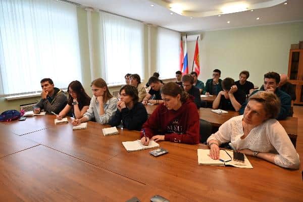 Студенты МГУ изучили экономику Серпухова