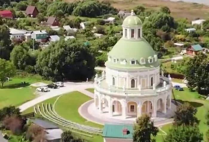 Итальянская ротонда под Серпуховом снова удивила туристов