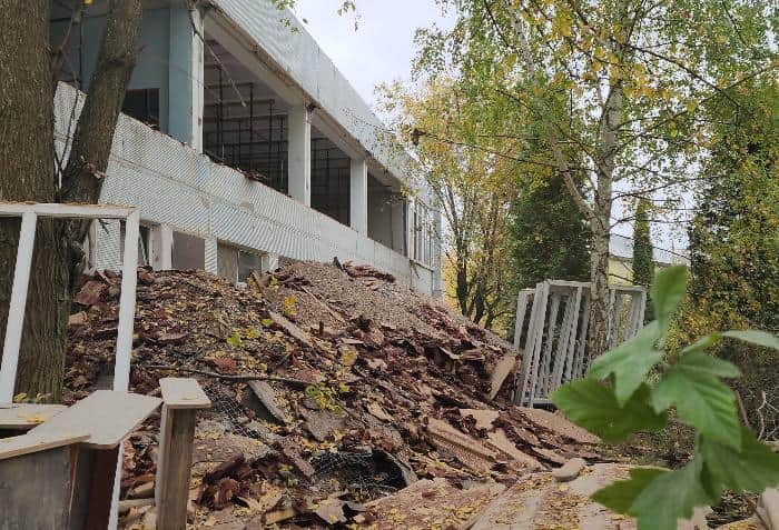 Еще в одной школе Серпухова демонтаж перед капремонтом выполнен на 91%