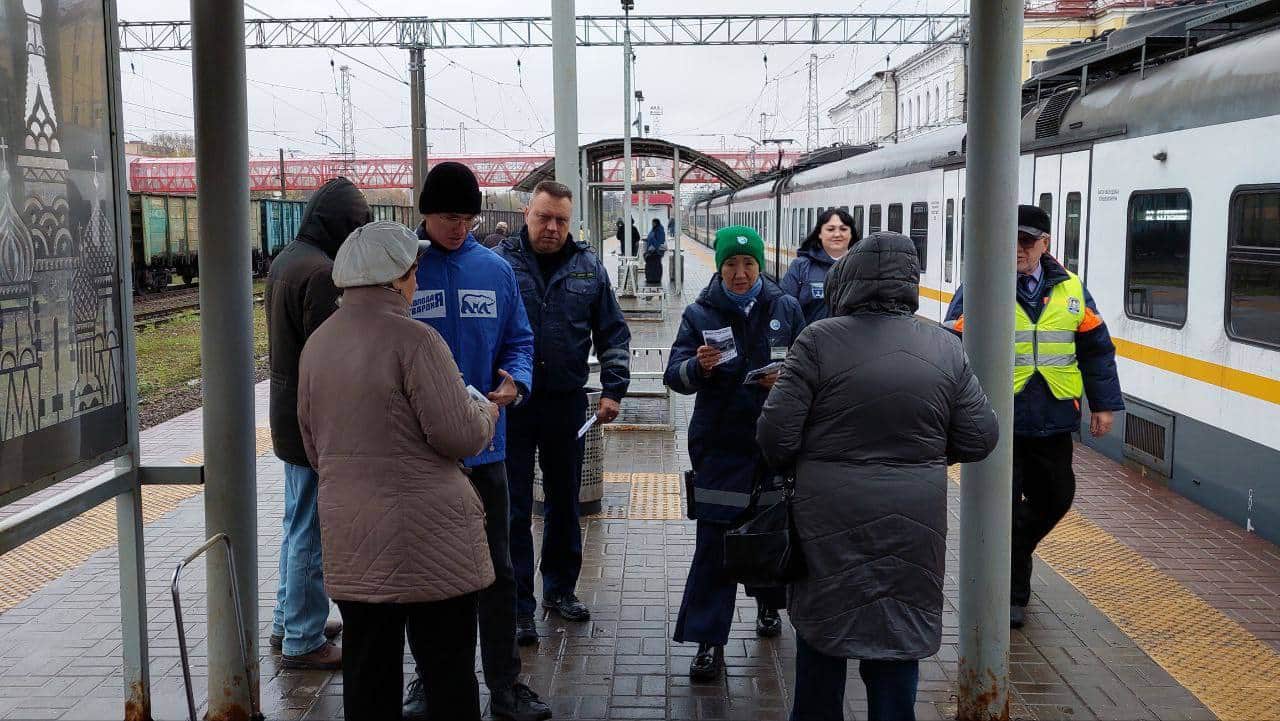 Безопасность пассажиров проверили в Серпухове