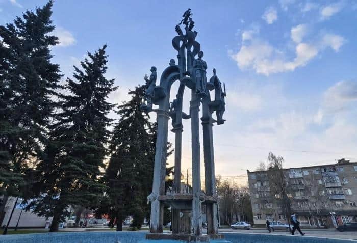 Фонтаны в Серпухове готовят к запуску