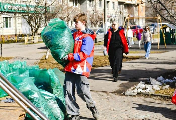 За уборку в Серпухове волонтёрам добавят баллы к ЕГЭ