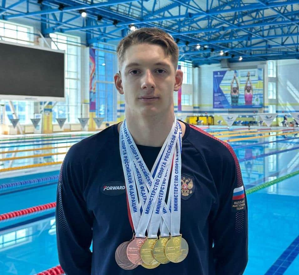 Марк Трошин — чемпион России по плаванию