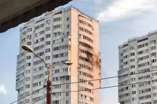 Дрон попал в жилой дом в Чехове после ночной атаки, – губернатор Андрей Воробьев