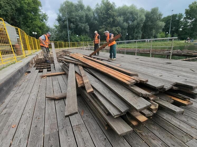 Старый пирс в парке «Жемчужина» разберут до конца лета