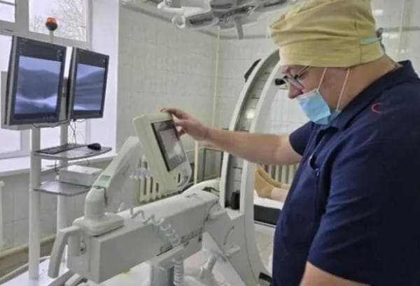 Хирургам Серпухова поставили рентген, который делает снимки прямо во время операции