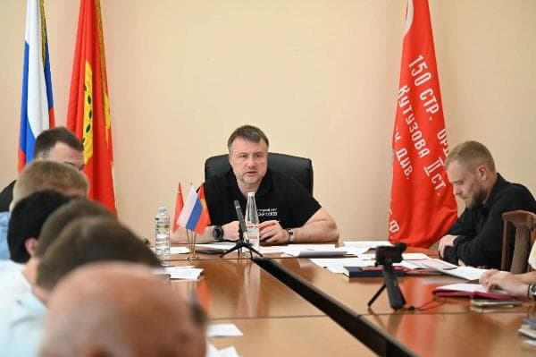 Глава Серпухова обсудил с управляющими компаниями долги, безопасность и жалобы жителей