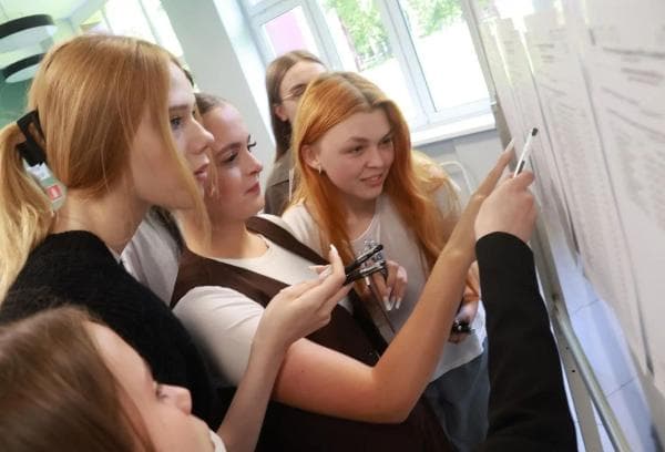 Одиннацатиклассники написали ЕГЭ по русскому языку в Серпухове, Пущино и Протвино