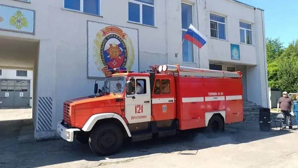 В Губернском колледже появился собственный пожарный автомобиль