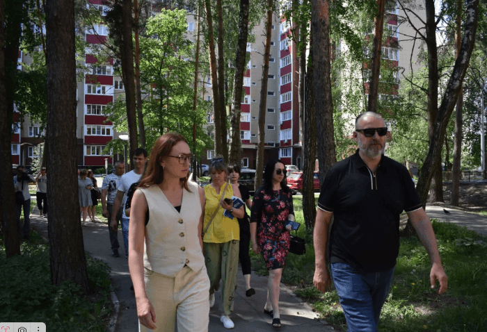 На Ленина в Протвино уберут сухостой и скосят траву после рейда опергруппы