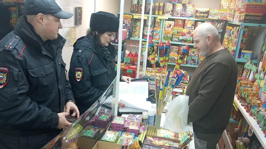 Первые нарушения по продаже пиротехники обнаружили в Протвино