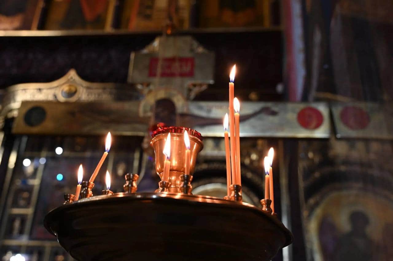 Священники в Калуге объехали город с иконой для защиты от беспилотников