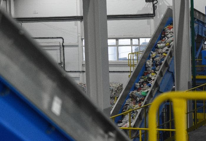 Новый экологический закон принят: производители заплатят за переработку упаковки