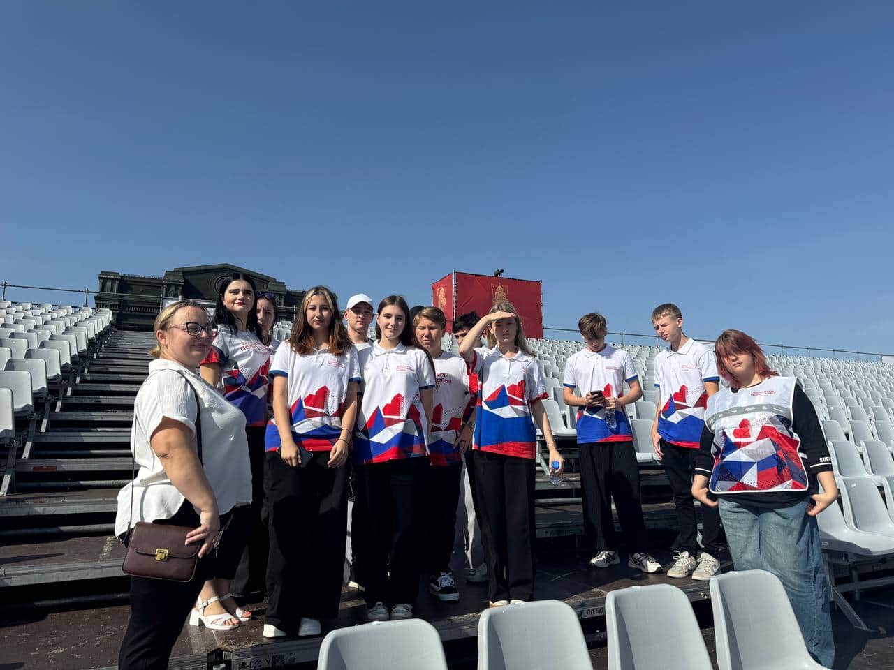 Подмосковная молодежь помогла провести фестиваль «Спасская башня»
