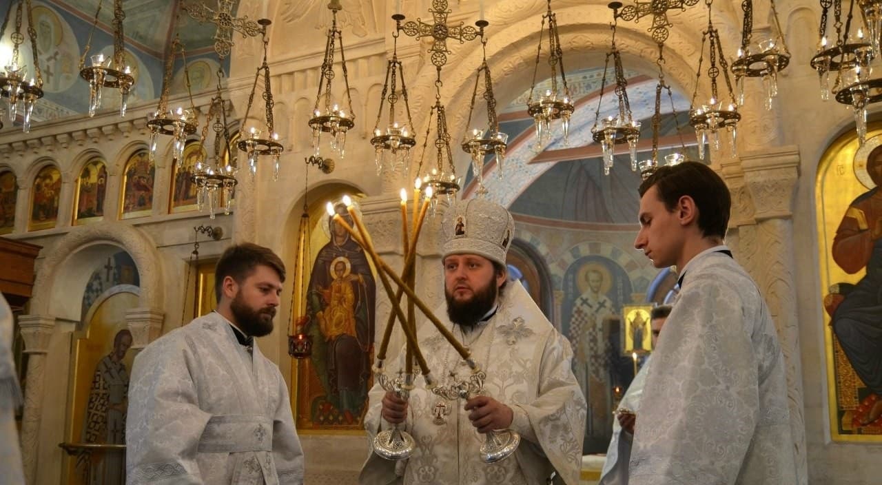 В Пущино в храме Архангела Михаила 1 апреля пройдет Архиерейская служба