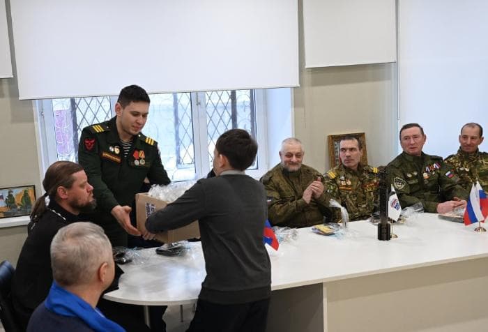 600 кг гуманитарной помощи отправили из Серпухова ко Дню защитника Отечества